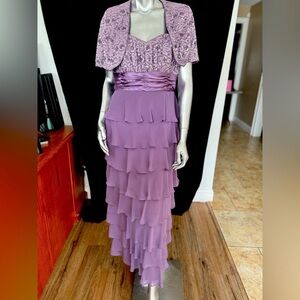 R&M Richards 2 Piece Evening Gown Size 8P